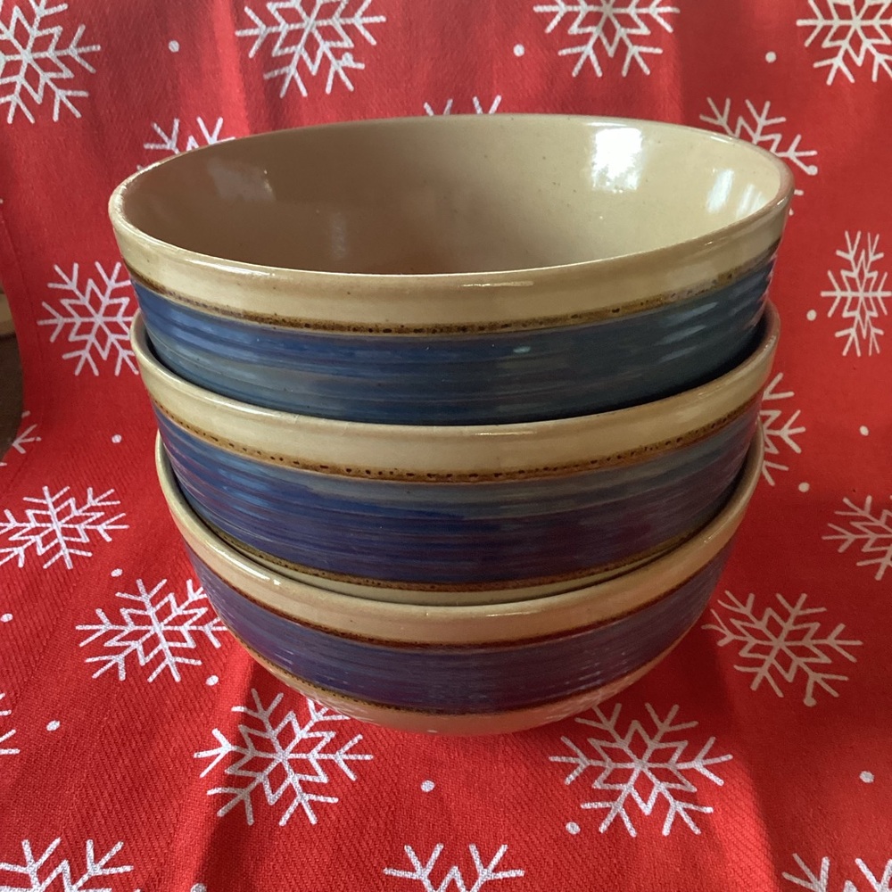 Gibson Retreat Blue Stoneware Bowls - set of 3 -
